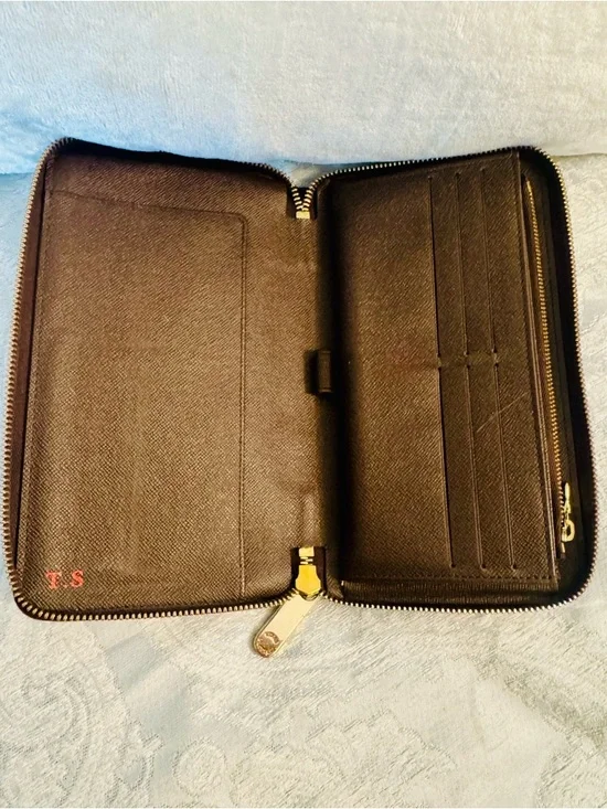 Louis Vuitton Damier Ebene Zip-Around Wallet in Brown and Dark Brown - Picture 9 of 14